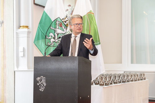 LH Christopher Drexler begrüßt die Anwesenden